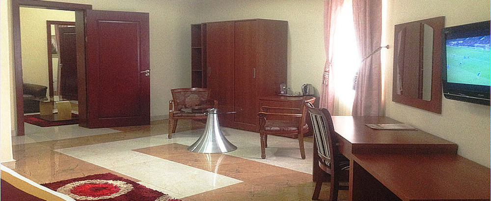 Newton Park Hotels & Resort Abuja Exterior photo